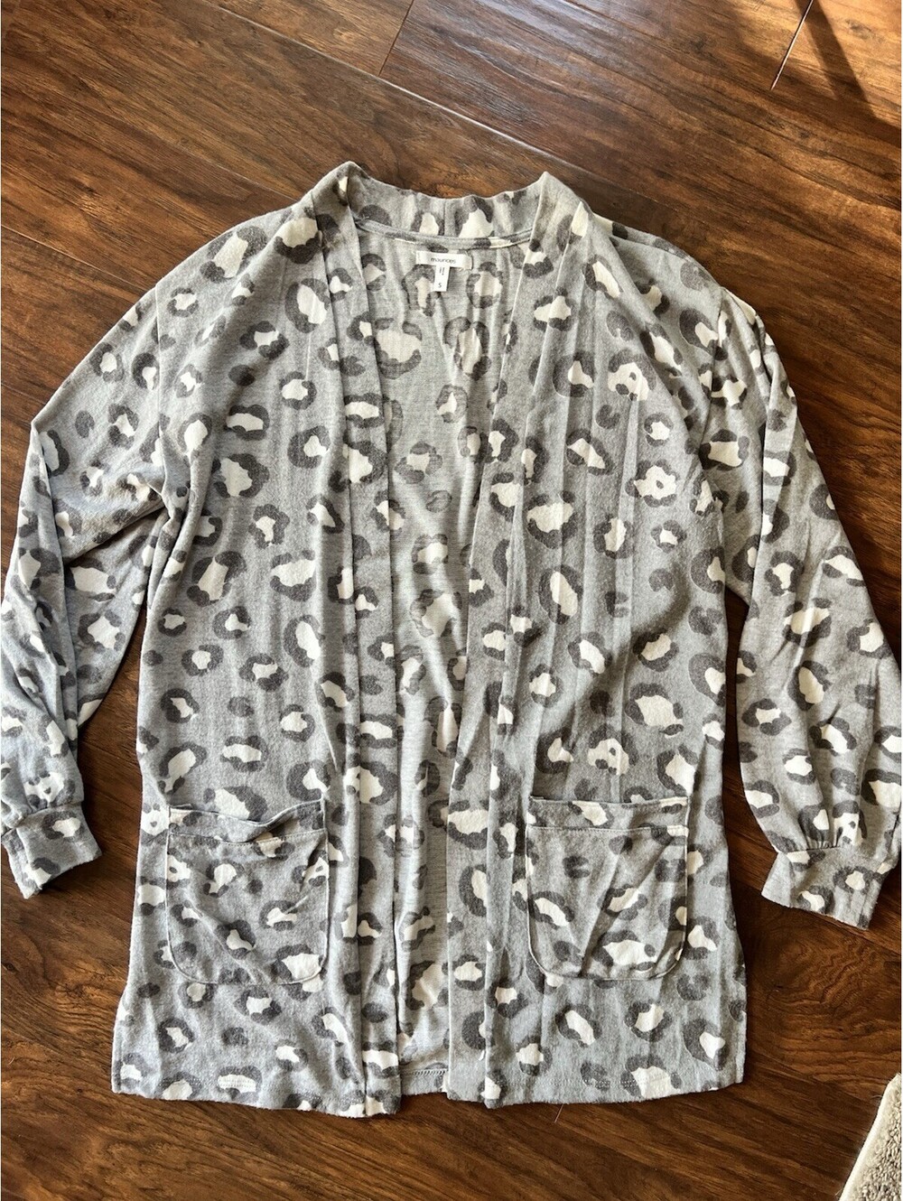 Women’s Cardigan Maurice’s Leopard Print Size Small EUC!!